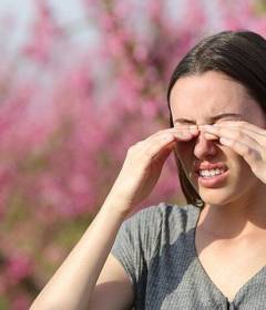 Аллергия и глаза: чем отличается от инфекции