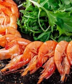 Чем полезны креветки