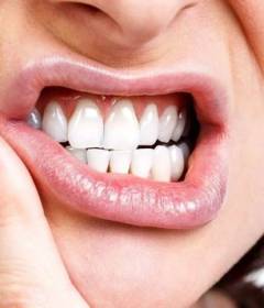 Как избавиться от чувствительности зубов