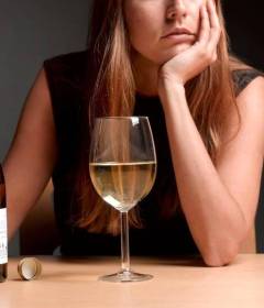 Семаглутид меняет реакцию организма на алкоголь