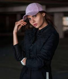 Стираем бейсболку правильно	