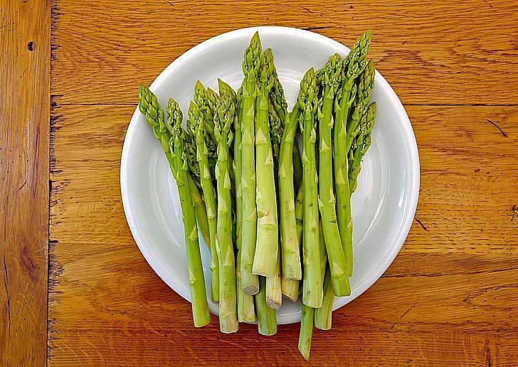 Зеленая спаржа