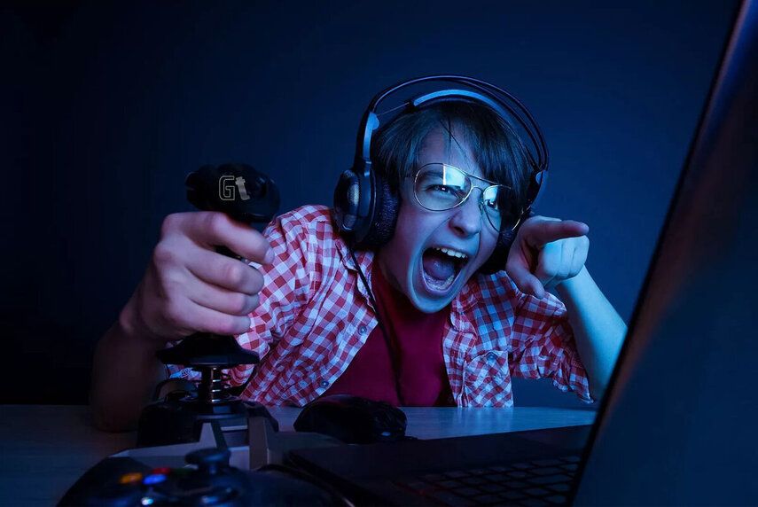Игровая зависимость: 10 главных признаков у подростков и взрослых